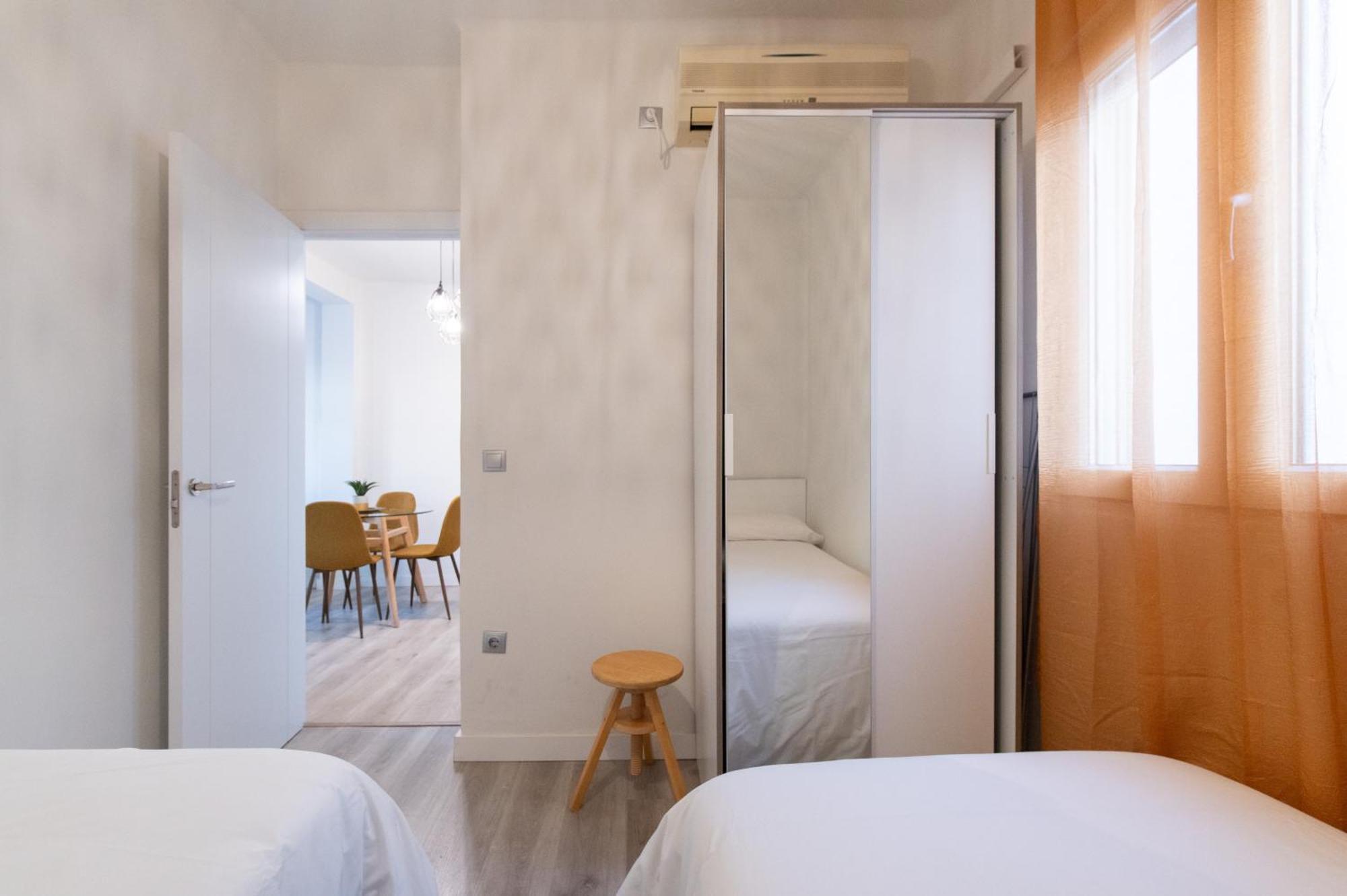 Apartamento Triana Habitame Inmobiliaria Seville Luaran gambar