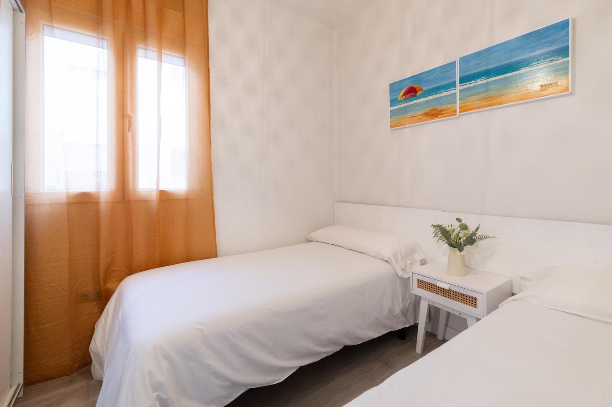 Apartamento Triana Habitame Inmobiliaria Seville Luaran gambar