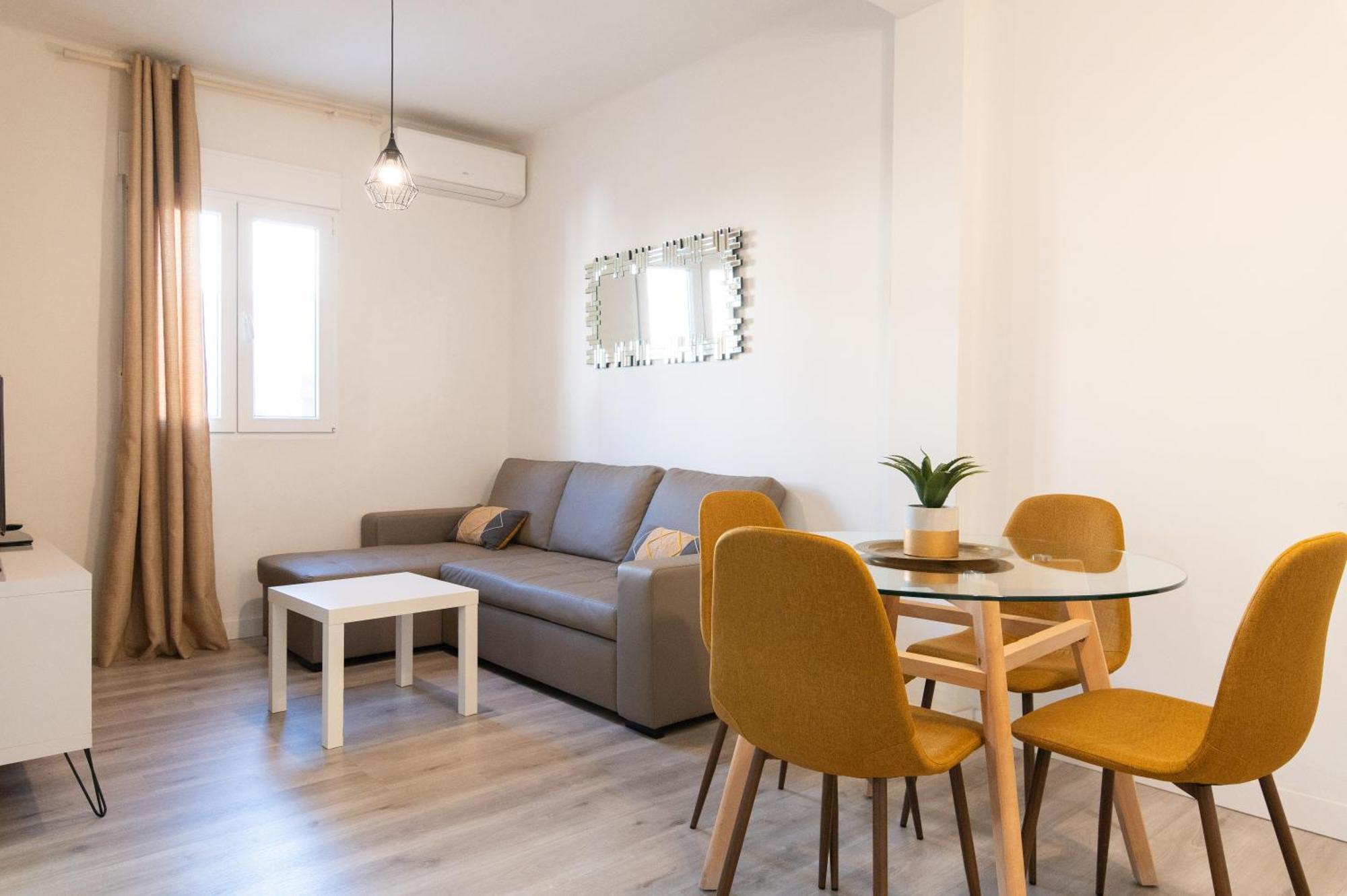 Apartamento Triana Habitame Inmobiliaria Seville Luaran gambar