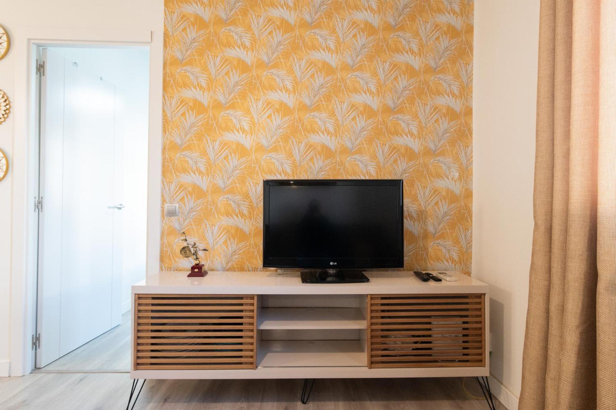 Apartamento Triana Habitame Inmobiliaria Seville Luaran gambar