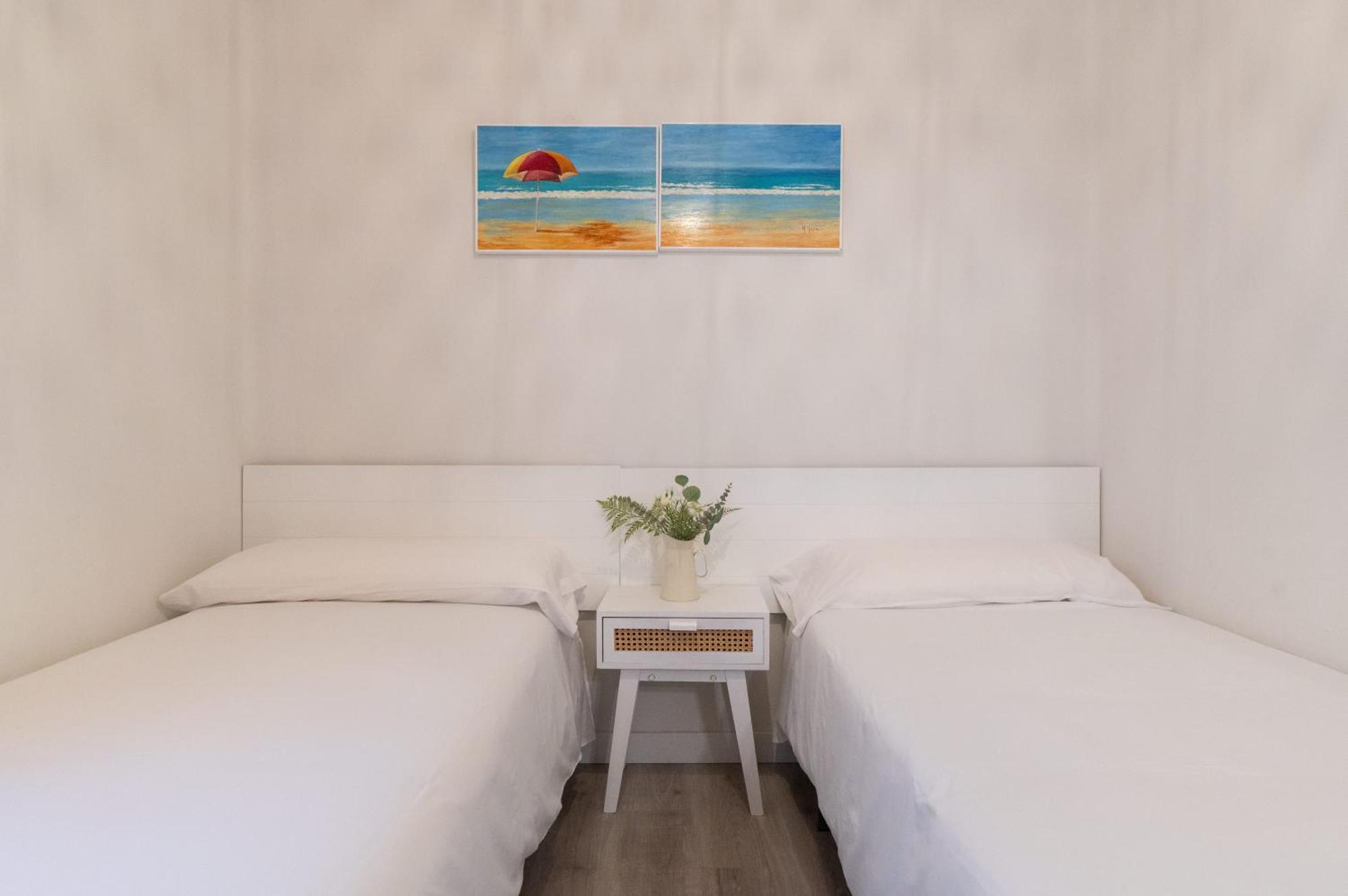 Apartamento Triana Habitame Inmobiliaria Seville Luaran gambar